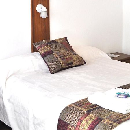 Hotel Venezia Necochea Buitenkant foto